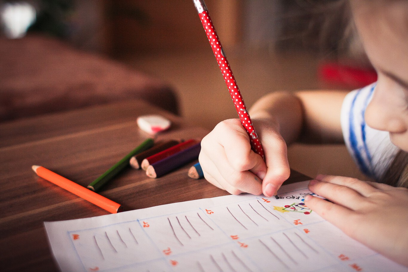 Cómo escribir más rápido a mano